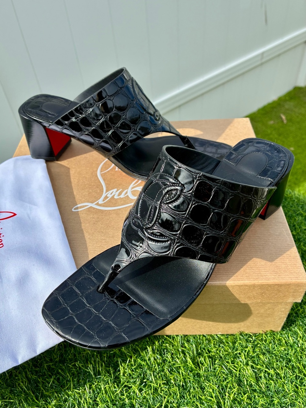 CHRISTIAN LOUBOUTIN CL TONGAMULE SANDALS LOGO BLACK CROC LEATHER SZ 38.5 NEW - Picture 11 of 16